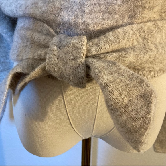 Wilfred Lorin Mock Neck Sweater with Tie Size Small - Picture 5 of 12